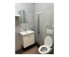 Apartament 3 camere | Prima închiriere | 72 mp utili + balcon 13 mp | - Imagine 9