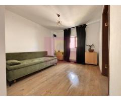 Apartament in vila Piata Rond Alba Iulia .