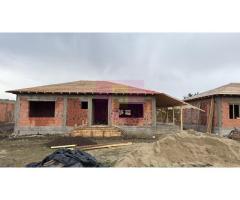 Sabareni, casa noua parter, 4 cam + dep., supraf. 143 mp, curte 452 mp - Imagine 4