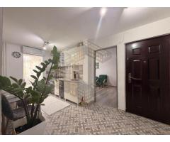 Apartament cu 2 camere, decomandat, renovat,de vanzare, zona Lipovei