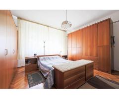 Vilă 5 camere, teren 1.500 mp cu livadă, garaj dublu - Imagine 10