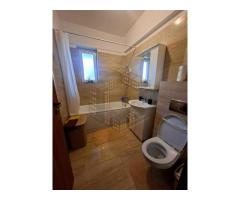 Apartament cu 2 camere, decomandat,bloc nou, loc de  parcare,Giroc - Imagine 6