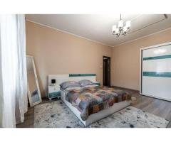 Apartament cu 2 camere vis-a-vis de Campusul Goldiș - Imagine 2