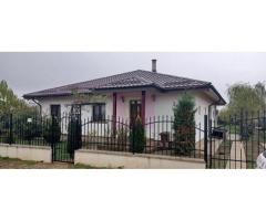 Sabareni, casa parter 145 mp, curte 1000 mp, mobilata, utilata