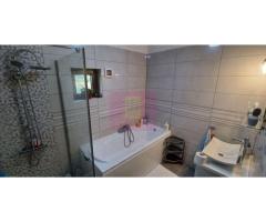 Sabareni, casa parter 145 mp, curte 1000 mp, mobilata, utilata - Imagine 11