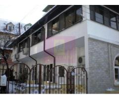 APARTAMENT PREMIUM | 200 MP | VILĂ MONUMENT ARHITECTURAL | CURTE | - Imagine 5