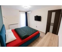 De închiriat | 1/2 Duplex modern în Dumbrăvița | Complet mobilat - Imagine 3