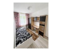 Închiriere apartament cu 3 camere, renovat în 2026  disponibil imediat