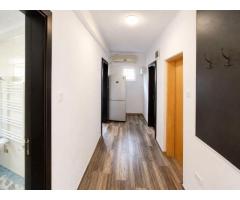 Apartament la casă cu terasă generoasă, între Lipovei și Aradului – co - Imagine 6