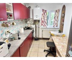 Apartament 2 camere decomandat  52 mp  Centrală proprie | Boxă
