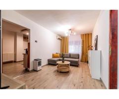 Apartament 4 camere la parter, acces direct din stradă in Micalaca