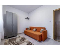 Apartament la cheie cu 2 camere la casa in Parneava Comision 0% - Imagine 7