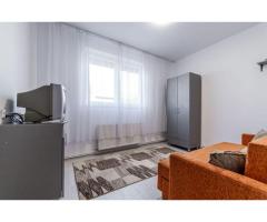 Apartament la cheie cu 2 camere la casa in Parneava Comision 0% - Imagine 9