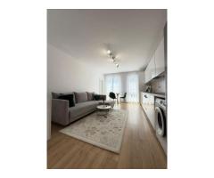 Apartament 2 camere, balcon, etaj intermediar, garaj, zona Eroilor - Imagine 3