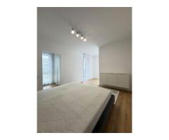 Apartament 2 camere, balcon, etaj intermediar, garaj, zona Eroilor - Imagine 10