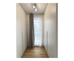 Apartament 2 camere, balcon, etaj intermediar, garaj, zona Eroilor - Imagine 11
