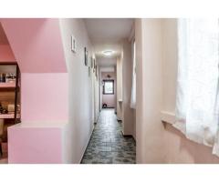 Casă în Vinga – restaurată Integral 2025 | 3 camere | utilități - Imagine 6