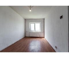 VÂNDUT! Apartament 3 camere în Vlaicu (zona Agora Mall) – etaj 2/4 - Imagine 6