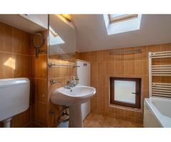 VANDUT! Apartament 2 camere spațios | Parcare & cheltuieli mici - Imagine 9