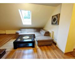 Apartament de vanzare in Sinaia, duplex la mansarda, zona centrala - Imagine 3