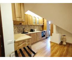 Apartament de vanzare in Sinaia, duplex la mansarda, zona centrala - Imagine 7
