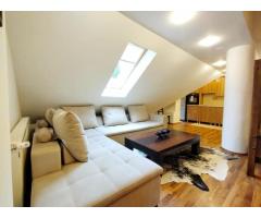 Apartament de vanzare in Sinaia, zona centrala - Imagine 3