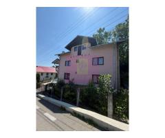 Casa de vanzare cu 4 camere in Comarnic - Imagine 2