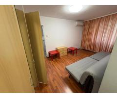 Apartament 2 camere de vanzare in statiunea Neptun - Imagine 2