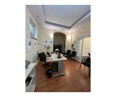 Vila interbelica Ultracentral-proprietate rara, ideal investitie - Imagine 2