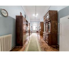 Apartament 3 camere, etaj 1, ultracentral (clădire cu 4 apartamente) - Imagine 4