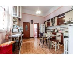 Apartament 3 camere, etaj 1, ultracentral (clădire cu 4 apartamente) - Imagine 5