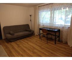 Inchiriez apartament 2 camere Lipovei - Imagine 2