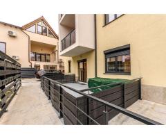 Apartament ultracentral în bloc nou, 2 camere cu terasa proprie - Imagine 3