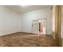 Apartament 2 camere Str. Lucian Blaga, clădire în renovare completa - Imagine 4