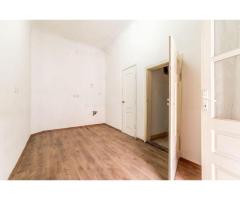 Apartament 2 camere Str. Lucian Blaga, clădire în renovare completa - Imagine 6