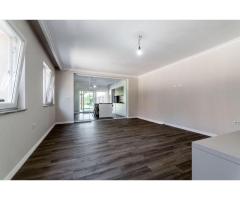Casă gata de mutat în Aradul Nou, renovată complet (2026) - Imagine 9