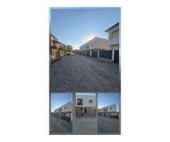 Vila P+1, Bragadiru, Str. Topaz, 31C, toate utilitățile, curte proprie și 3 locuri parcare