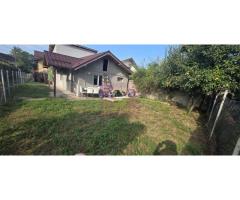 Casa cu 3 camere de vanzare in Campina