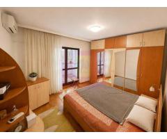 Apartament vanzare 3 camere Decebal