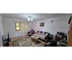 Vila cu 4 camere de vanzare in Busteni - Imagine 3