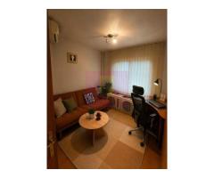 Apartament vanzare 3 camere Decebal - Imagine 2