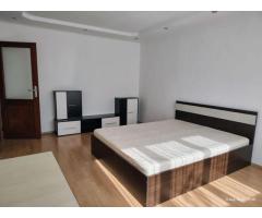 Închiriez 2 camere Str. Onestilor. Pret 300 euro. Comision 50%. - Imagine 2