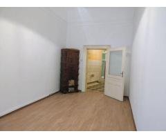 Apartament la casă cu front stradal,  str. M. Eminescu. 119 900 E. - Imagine 4