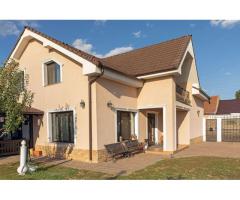 Vilă P+M, Clujului, 190 mp, teren 520 mp, singur în curte. 225 000 E