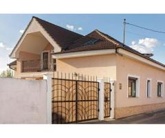 Vilă P+M, Clujului, 190 mp, teren 520 mp, singur în curte. 225 000 E - Imagine 2
