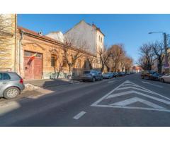 Apartament 2 camere parter înalt, amenajat complet.
