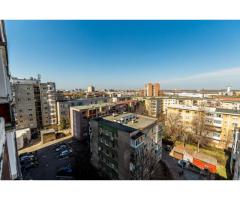 Apartament cu 3 camere în Podgoria Arad, vedere frumoasă, 2 balcoane - Imagine 2