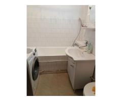 Apartament decomandat cu 2 camere, centrală proprie – zona Modern - Imagine 8