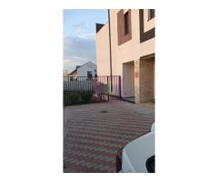 Vila tip  duplex Otopeni- 23 August. - Imagine 3
