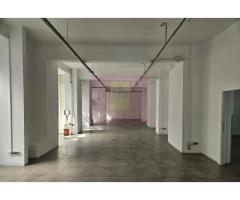 Spatiu comercial Calea Serban Voda, 261 mp, vitrina 20ml, stradal